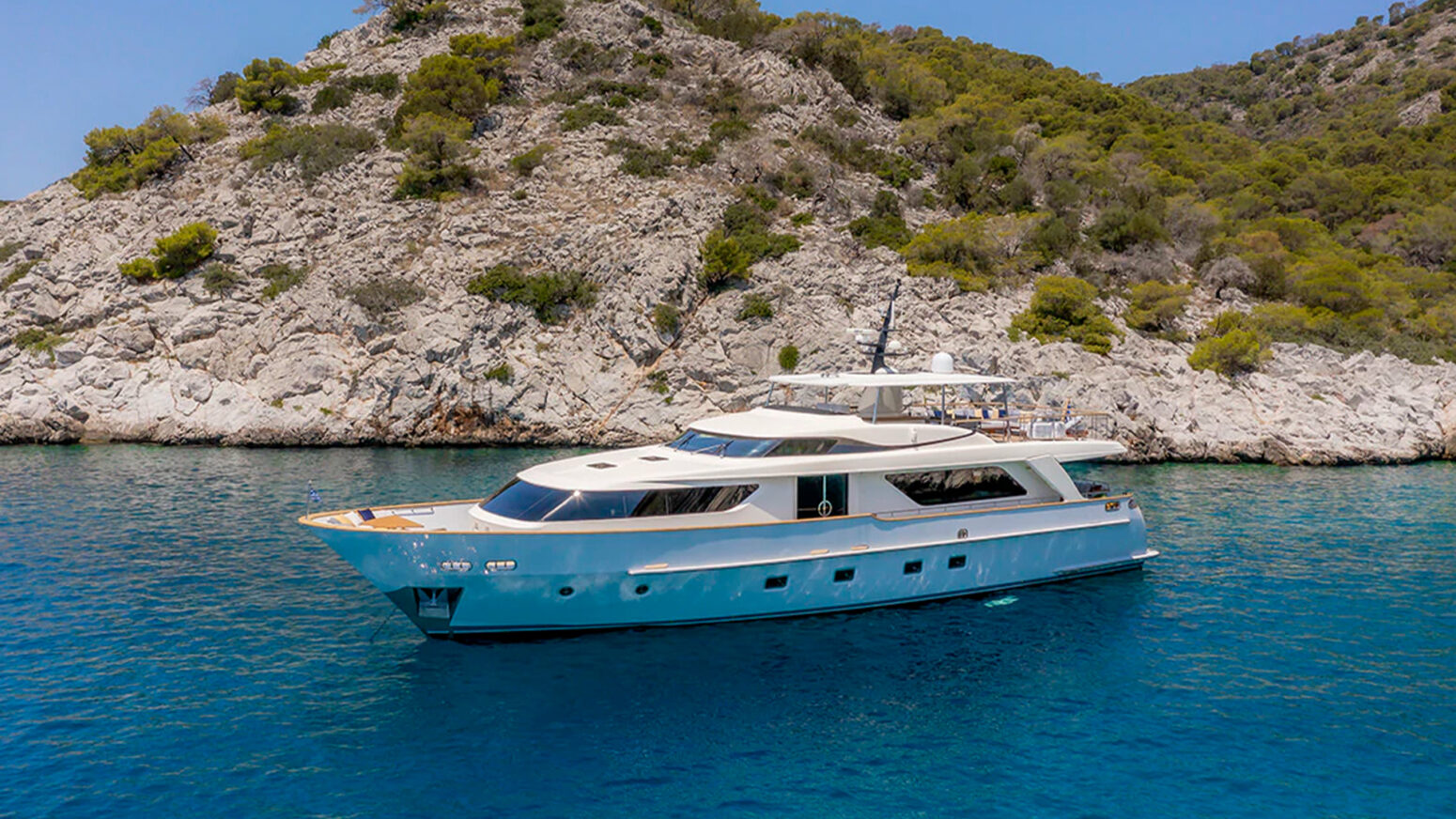 Elysium boat